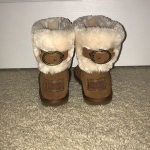 Skechers fur boots